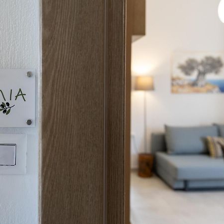 Omalia Stay Exterior photo